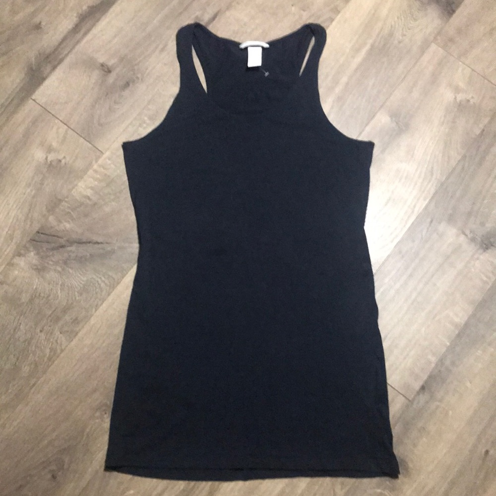 💜4/$10 3/$8 Black fitted dress razor back